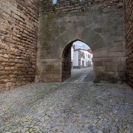 Portas Da Villa Miranda do Douro Exterior photo
