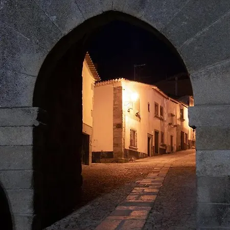 Portas Da Villa Miranda do Douro Exterior photo